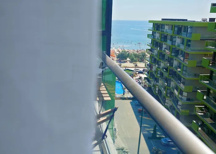 Fun N Pool * Năvodari