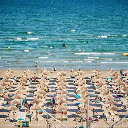 Fun N Pool Apartman *