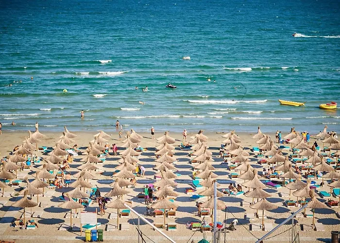 Fun N Pool Apartman *